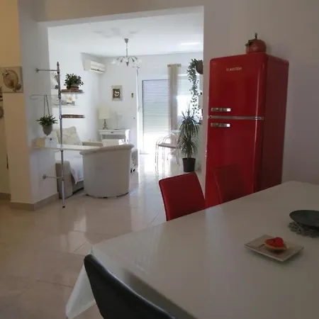 Eco Friendly Apartman Ližnjan